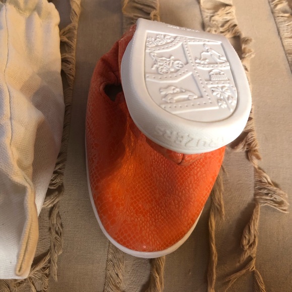 Kruzers by fitkicks Medium Orange Travel Shoes - Picture 3 of 3